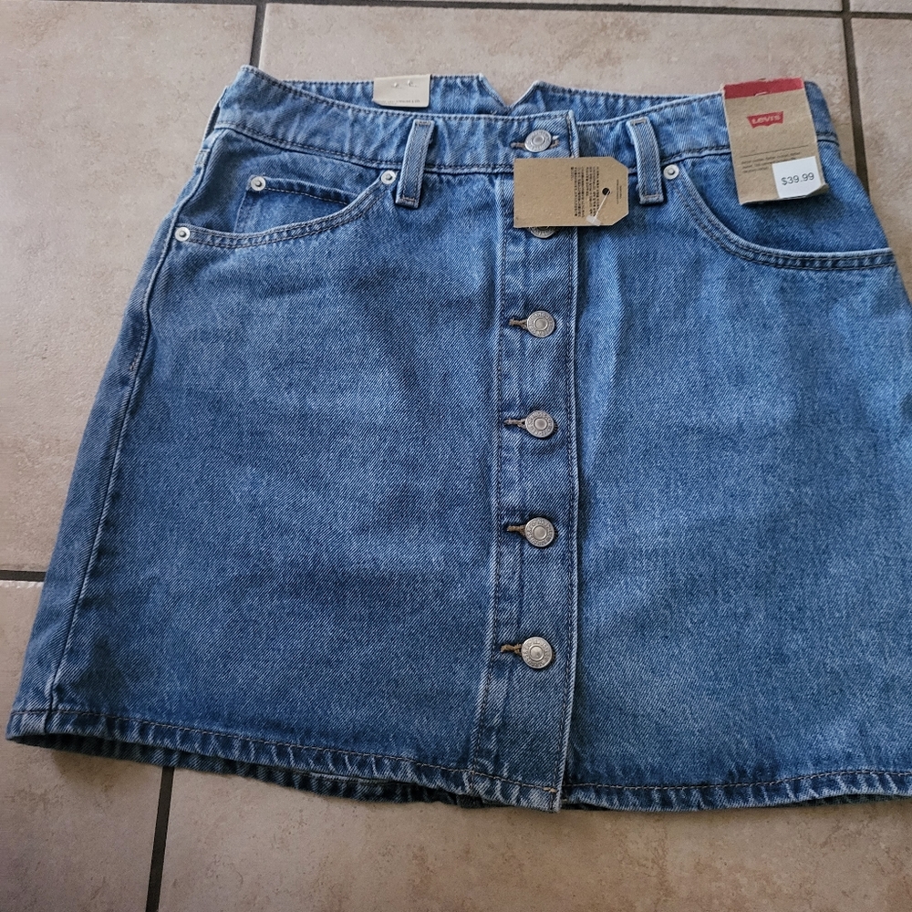Levi's Front Button Skirt Size 29